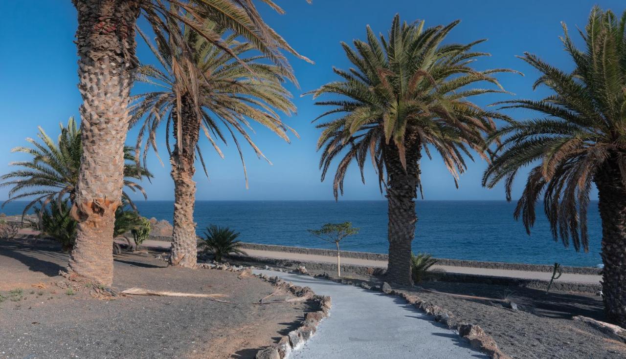 Apartamento Eduardo A Primera Linea Del Mar Costa Teguise Extérieur photo