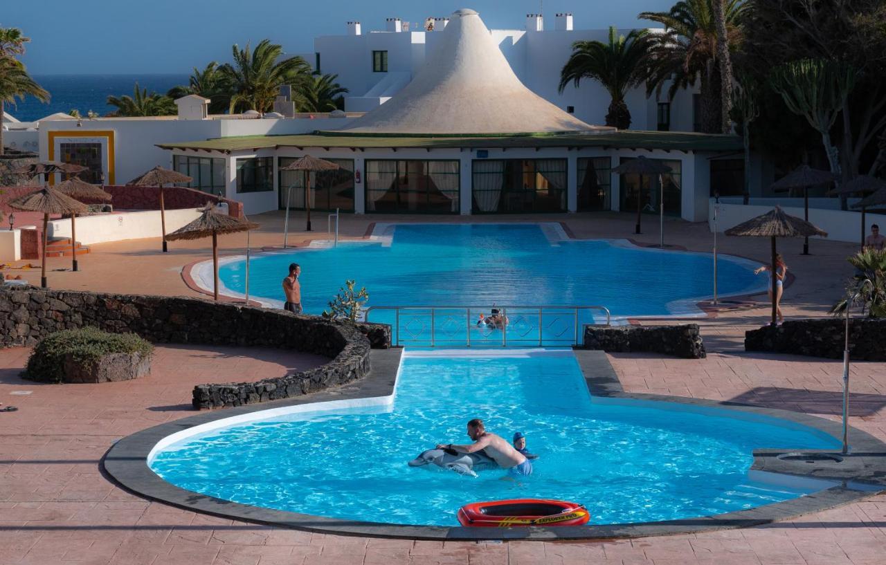 Apartamento Eduardo A Primera Linea Del Mar Costa Teguise Extérieur photo