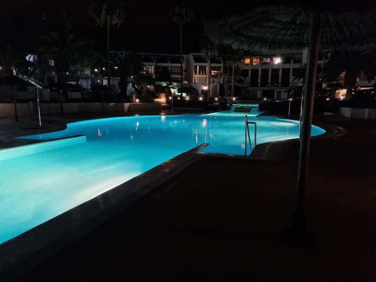 Apartamento Eduardo A Primera Linea Del Mar Costa Teguise Extérieur photo